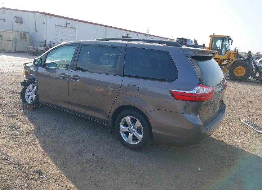 Photo 3 of 2015 Toyota Sienna LE 8 PASSENGER (VIN 5TDKK3DC3FS656353)