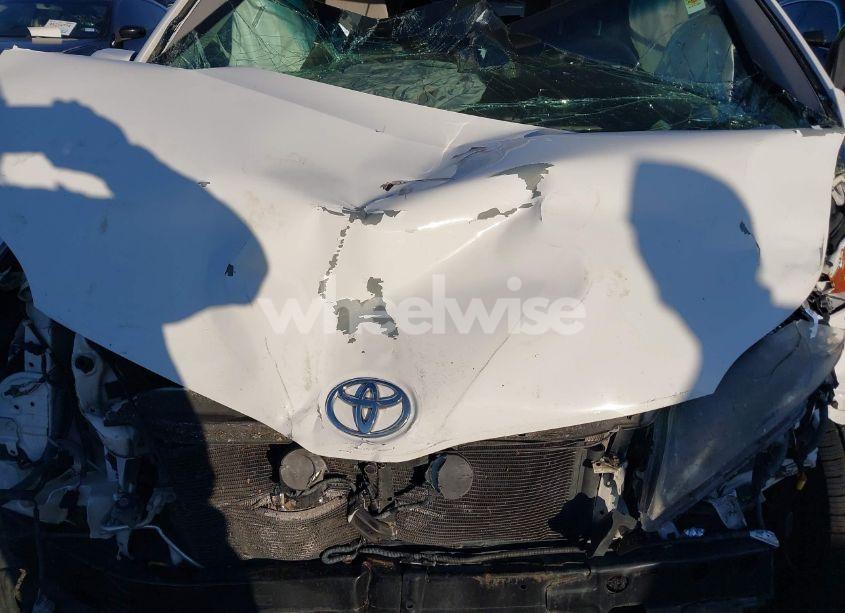 Photo 10 of 2016 Toyota Sienna LE 8 PASSENGER (VIN 5TDKK3DC3GS694926)