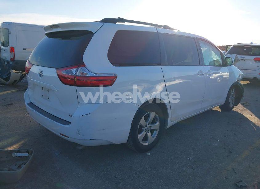 Photo 4 of 2016 Toyota Sienna LE 8 PASSENGER (VIN 5TDKK3DC3GS694926)