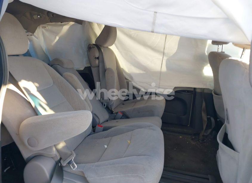 Photo 8 of 2016 Toyota Sienna LE 8 PASSENGER (VIN 5TDKK3DC3GS694926)