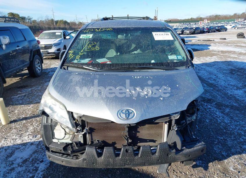 Photo 12 of 2016 Toyota Sienna LE 8 PASSENGER (VIN 5TDKK3DC3GS718142)