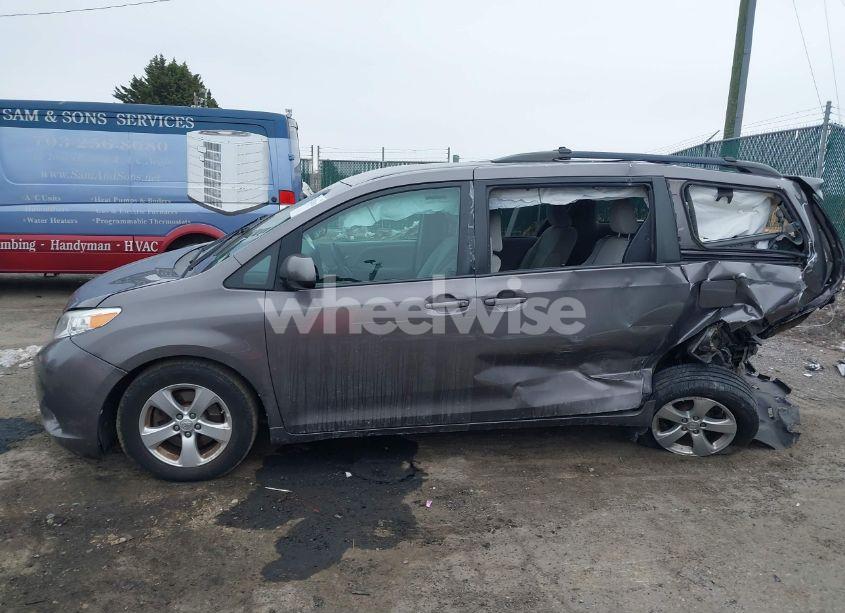 Photo 14 of 2016 Toyota Sienna LE 8 PASSENGER (VIN 5TDKK3DC3GS734860)