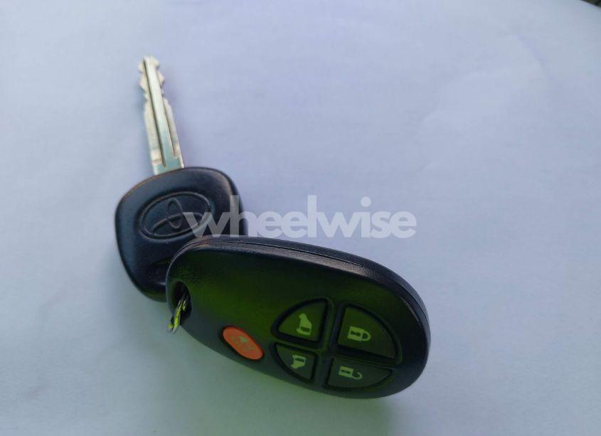 Photo 11 of 2016 Toyota Sienna LE 8 PASSENGER (VIN 5TDKK3DC3GS759709)