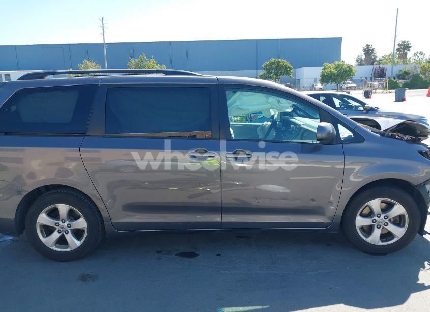 Photo 14 of 2016 Toyota Sienna LE 8 PASSENGER (VIN 5TDKK3DC3GS759709)