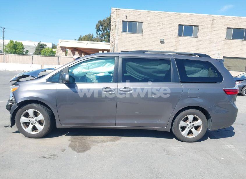 Photo 15 of 2016 Toyota Sienna LE 8 PASSENGER (VIN 5TDKK3DC3GS759709)