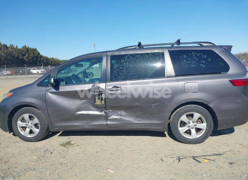 Photo 14 of 2016 Toyota Sienna LE 8 PASSENGER (VIN 5TDKK3DC3GS765784)