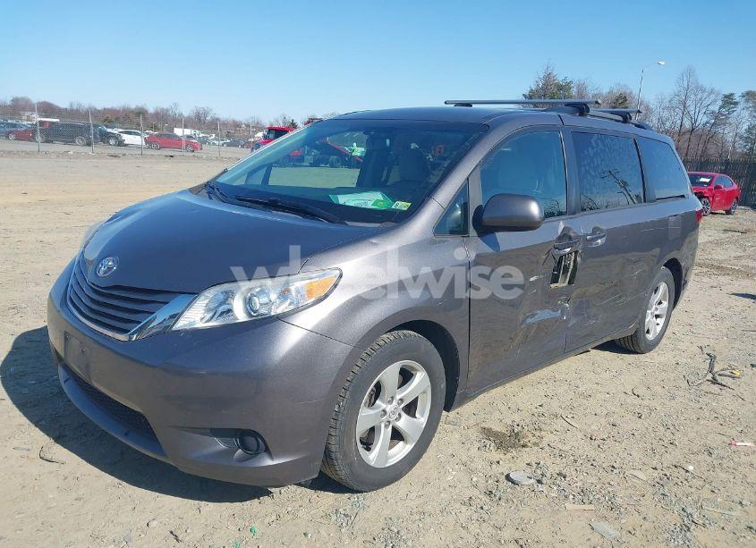 Photo 2 of 2016 Toyota Sienna LE 8 PASSENGER (VIN 5TDKK3DC3GS765784)