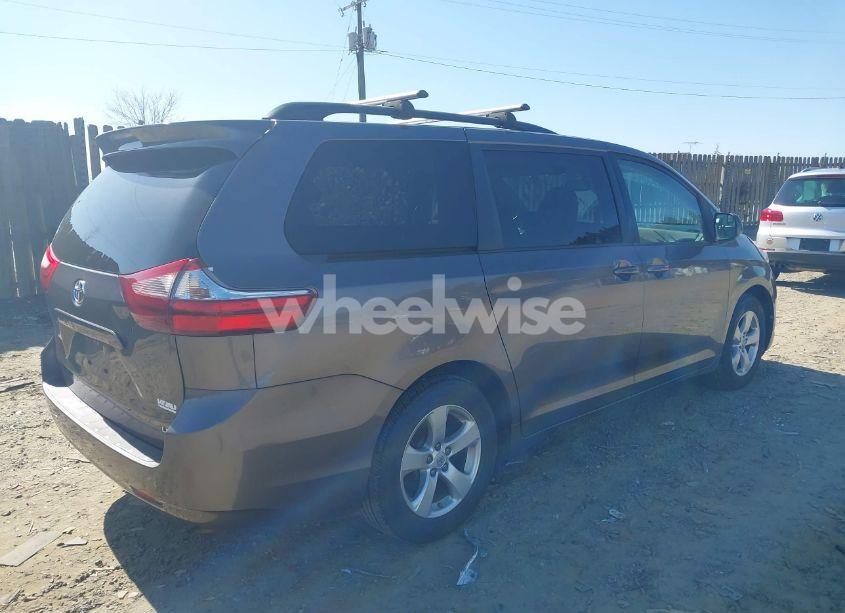 Photo 4 of 2016 Toyota Sienna LE 8 PASSENGER (VIN 5TDKK3DC3GS765784)