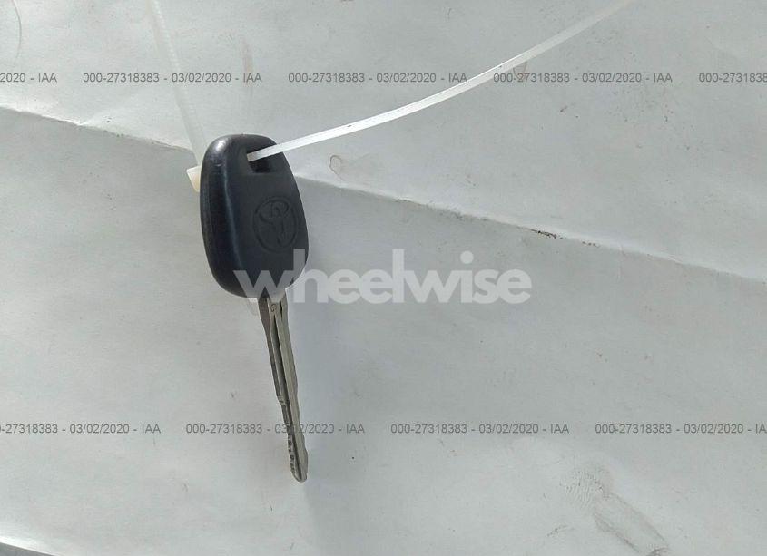 Photo 11 of 2011 Toyota Sienna LE V6 (VIN 5TDKK3DC4BS005257)