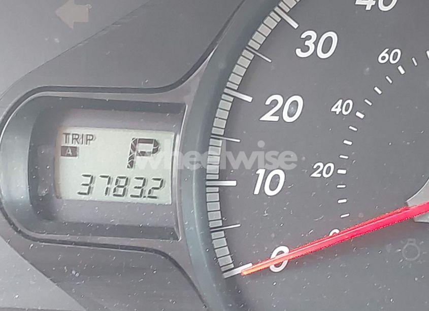 Photo 15 of 2011 Toyota Sienna LE V6 (VIN 5TDKK3DC4BS013309)