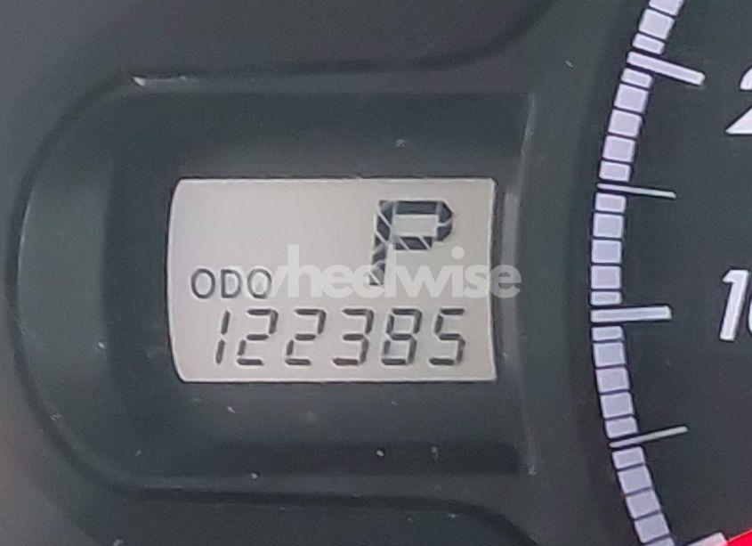 Photo 15 of 2011 Toyota Sienna LE V6 (VIN 5TDKK3DC4BS038985)