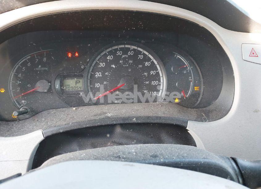 Photo 7 of 2011 Toyota Sienna LE V6 (VIN 5TDKK3DC4BS084686)