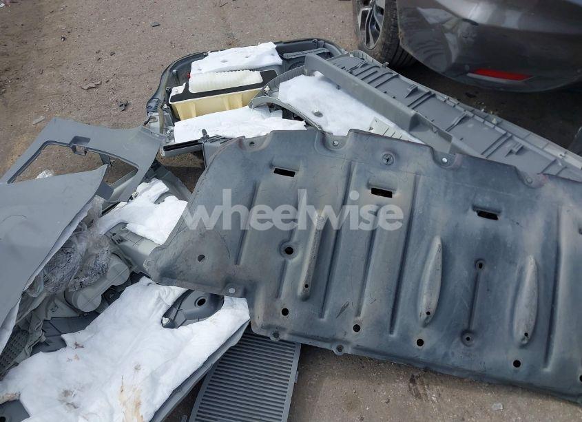 Photo 12 of 2011 Toyota Sienna LE V6 (VIN 5TDKK3DC4BS120974)