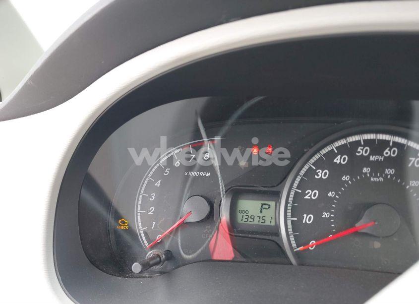 Photo 16 of 2011 Toyota Sienna LE V6 (VIN 5TDKK3DC4BS120974)