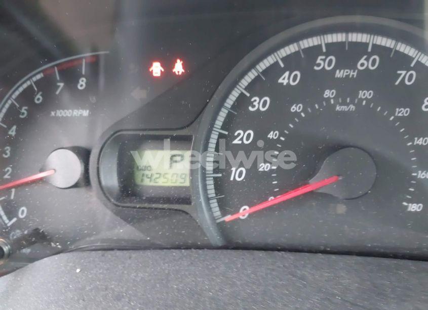 Photo 7 of 2011 Toyota Sienna LE V6 (VIN 5TDKK3DC4BS125639)