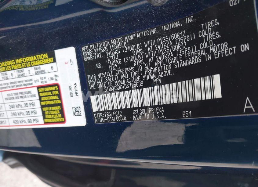 Photo 9 of 2011 Toyota Sienna LE V6 (VIN 5TDKK3DC4BS125639)