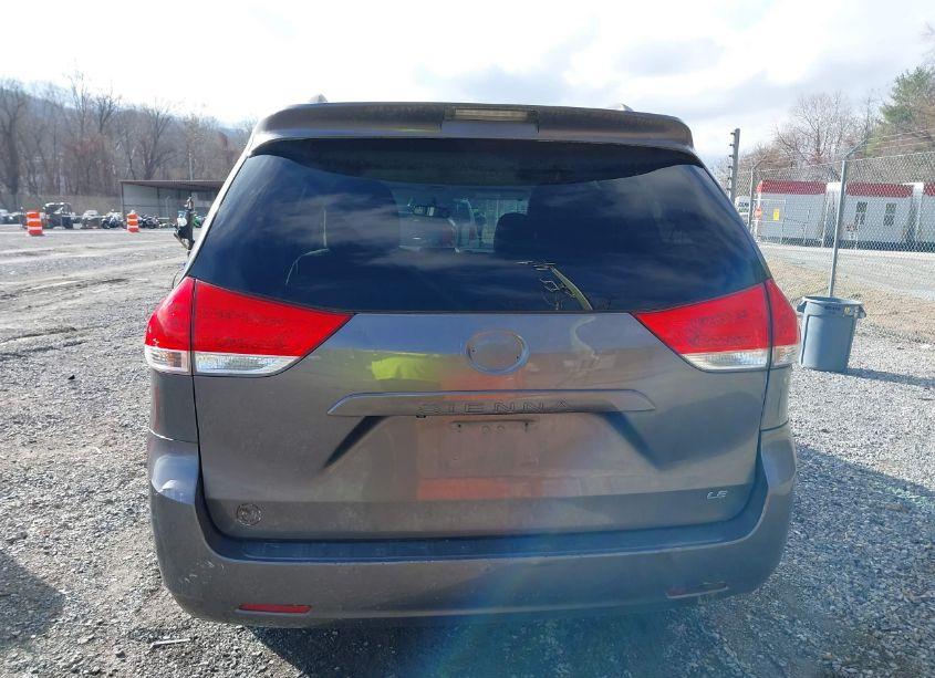 Photo 16 of 2012 Toyota Sienna LE V6 8 PASSENGER (VIN 5TDKK3DC4CS202902)