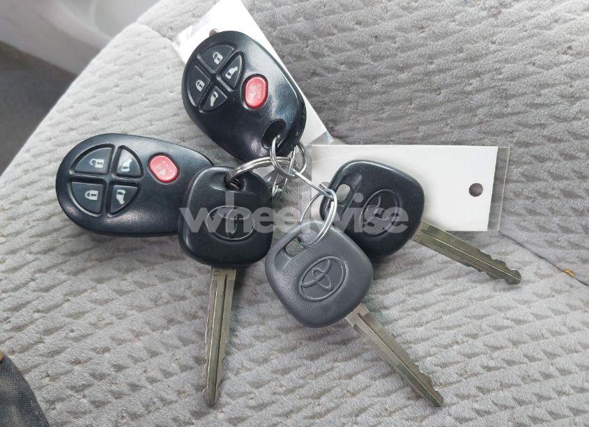 Photo 11 of 2012 Toyota Sienna LE V6 8 PASSENGER (VIN 5TDKK3DC4CS205637)