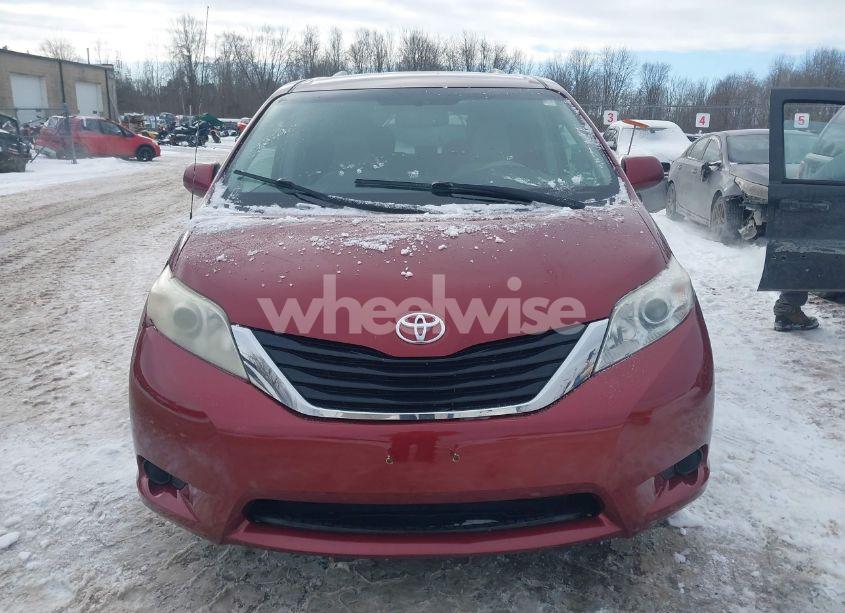 Photo 12 of 2012 Toyota Sienna LE V6 8 PASSENGER (VIN 5TDKK3DC4CS205637)
