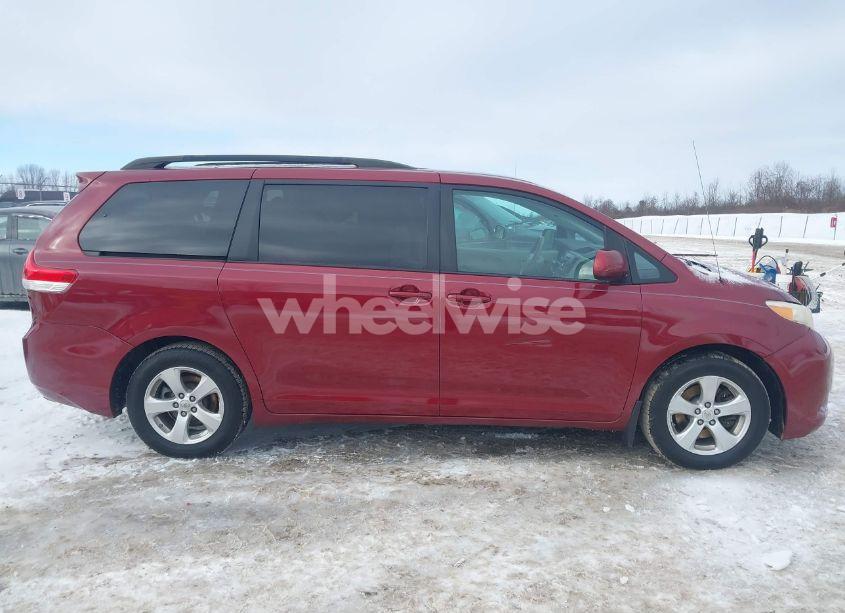 Photo 13 of 2012 Toyota Sienna LE V6 8 PASSENGER (VIN 5TDKK3DC4CS205637)