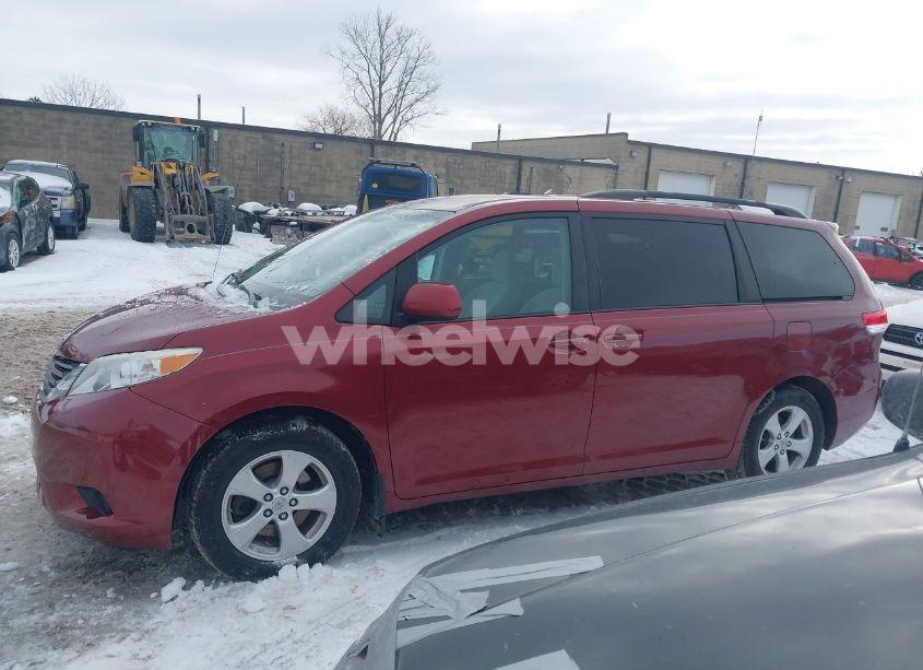 Photo 14 of 2012 Toyota Sienna LE V6 8 PASSENGER (VIN 5TDKK3DC4CS205637)