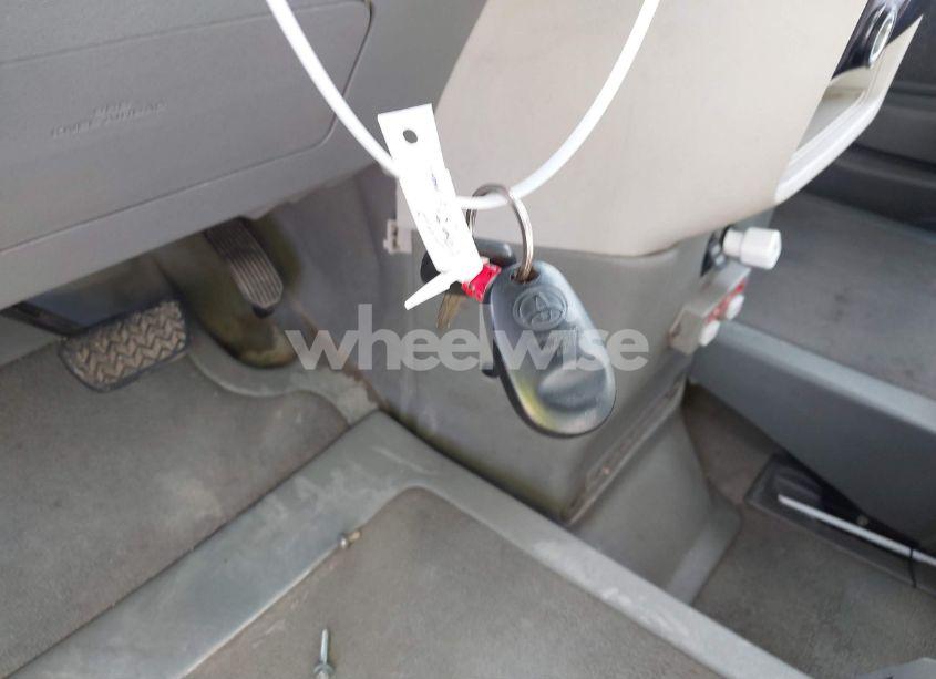 Photo 11 of 2012 Toyota Sienna (VIN 5TDKK3DC4CS223135)