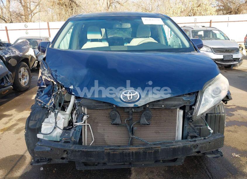 Photo 13 of 2012 Toyota Sienna LE V6 8 PASSENGER (VIN 5TDKK3DC4CS224009)