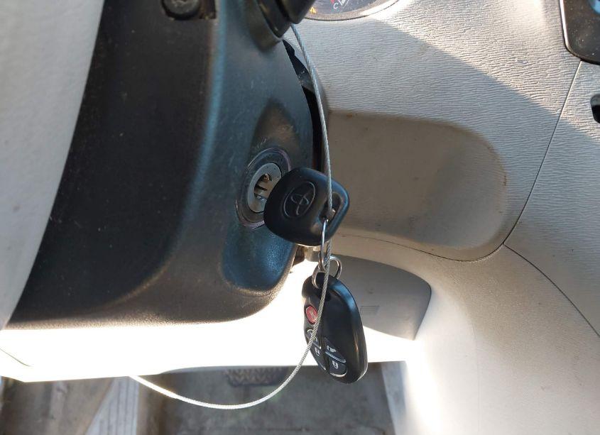 Photo 11 of 2012 Toyota Sienna LE V6 8 PASSENGER (VIN 5TDKK3DC4CS239481)