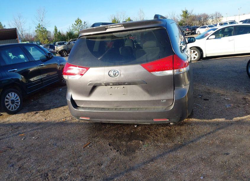 Photo 16 of 2012 Toyota Sienna LE V6 8 PASSENGER (VIN 5TDKK3DC4CS239481)