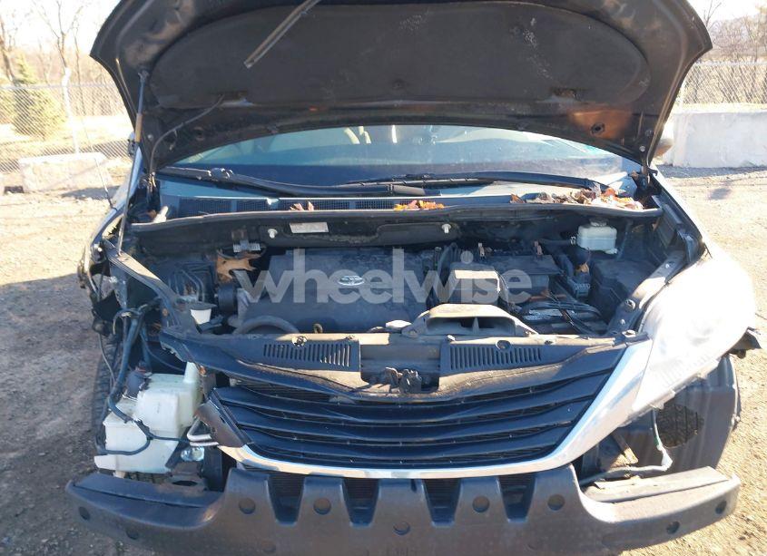 Photo 10 of 2012 Toyota Sienna LE V6 8 PASSENGER (VIN 5TDKK3DC4CS254580)