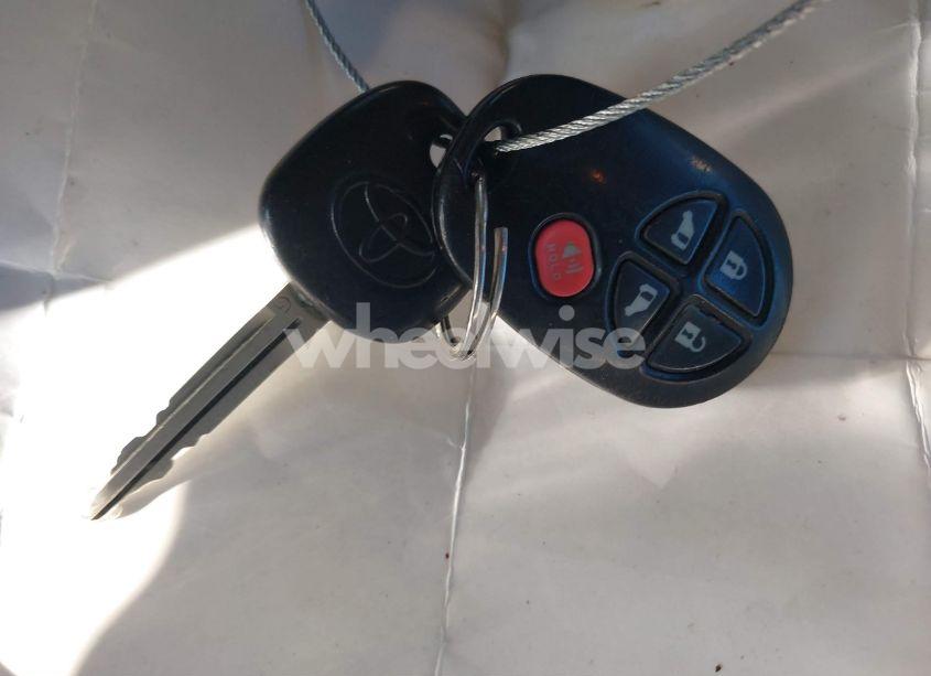 Photo 11 of 2012 Toyota Sienna LE V6 8 PASSENGER (VIN 5TDKK3DC4CS254580)