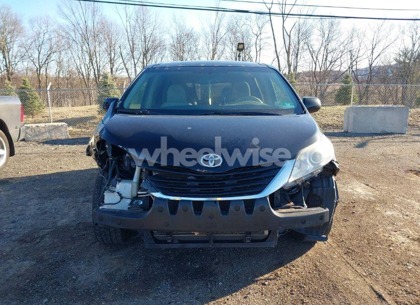 Photo 12 of 2012 Toyota Sienna LE V6 8 PASSENGER (VIN 5TDKK3DC4CS254580)