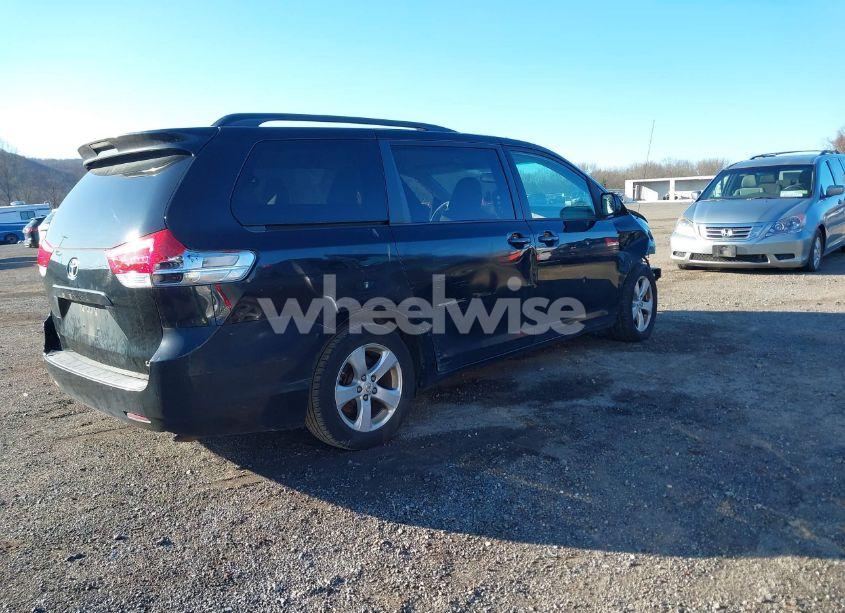 Photo 4 of 2012 Toyota Sienna LE V6 8 PASSENGER (VIN 5TDKK3DC4CS254580)