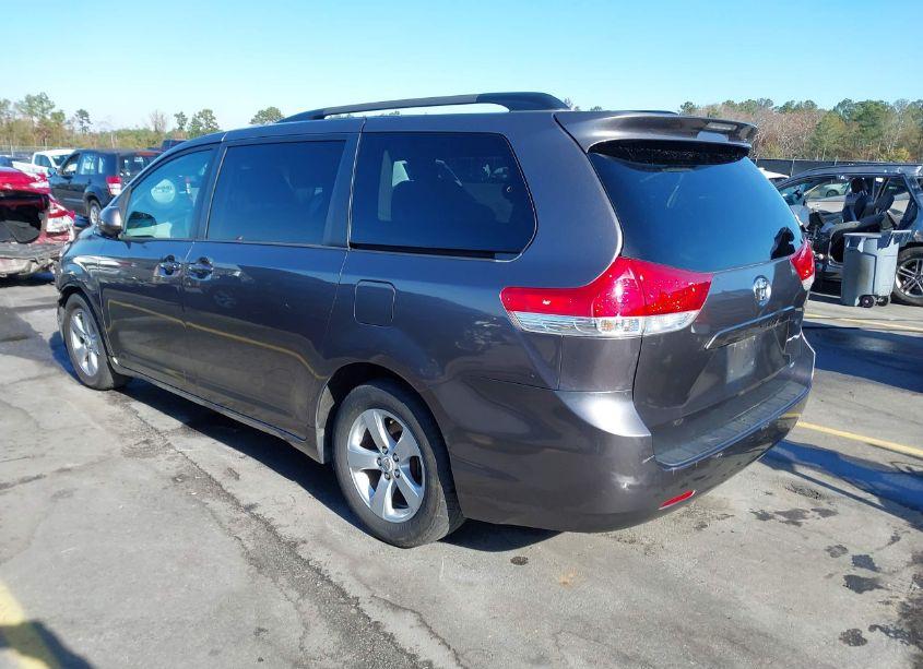 Photo 3 of 2012 Toyota Sienna LE V6 8 PASSENGER (VIN 5TDKK3DC4CS260881)