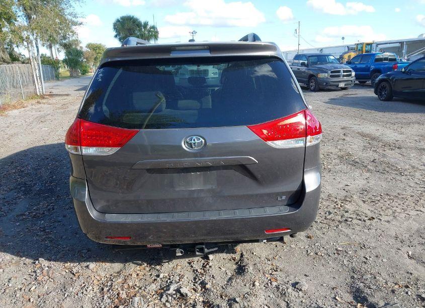Photo 16 of 2012 Toyota Sienna LE V6 8 PASSENGER (VIN 5TDKK3DC4CS267040)