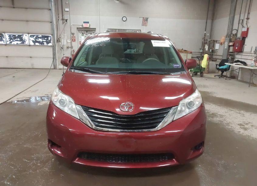 Photo 13 of 2013 Toyota Sienna LE V6 8 PASSENGER (VIN 5TDKK3DC4DS367348)