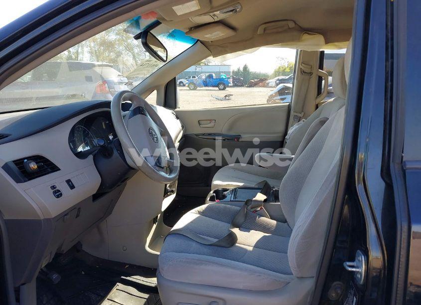 Photo 5 of 2013 Toyota Sienna LE V6 8 PASSENGER (VIN 5TDKK3DC4DS381265)