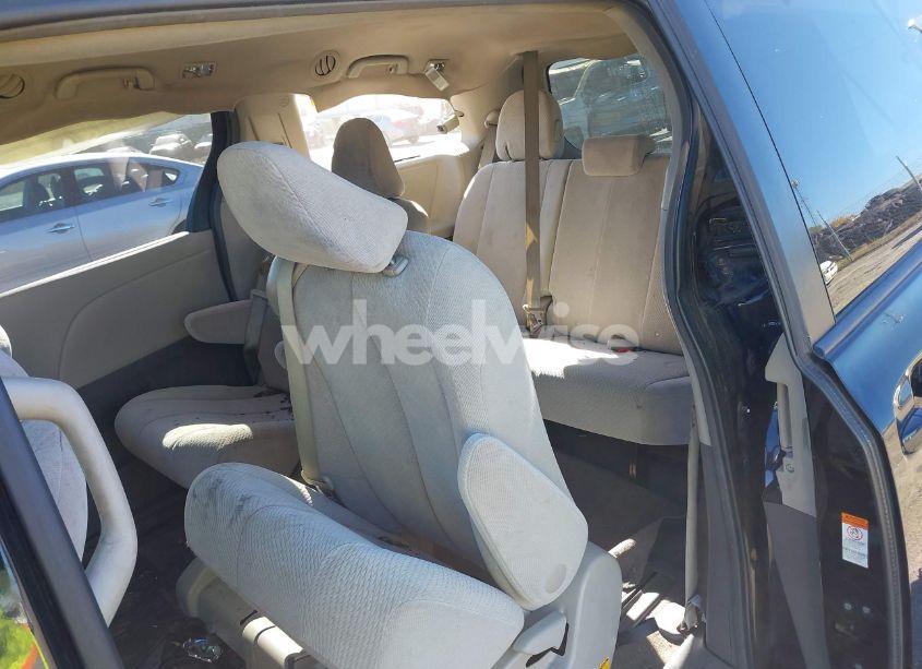 Photo 8 of 2013 Toyota Sienna LE V6 8 PASSENGER (VIN 5TDKK3DC4DS381265)