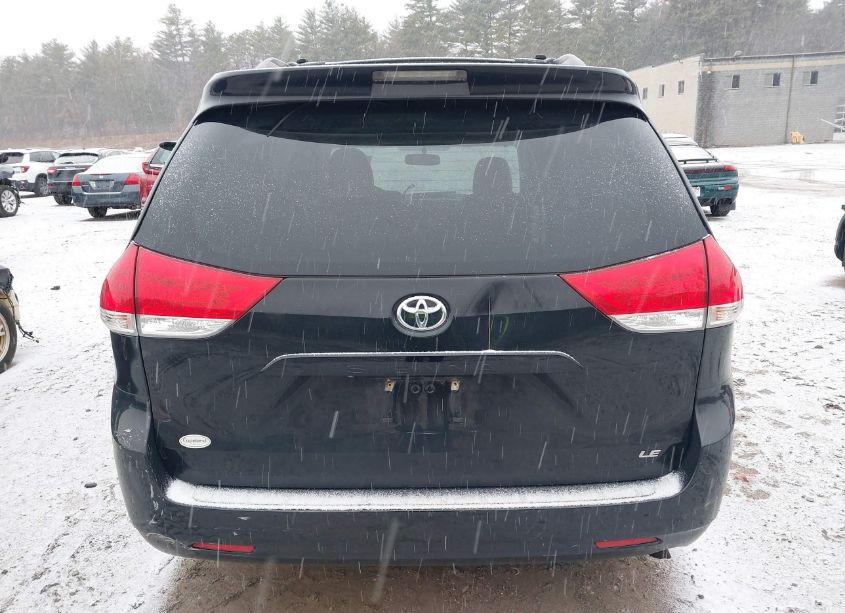 Photo 16 of 2014 Toyota Sienna LE V6 8 PASSENGER (VIN 5TDKK3DC4ES497020)