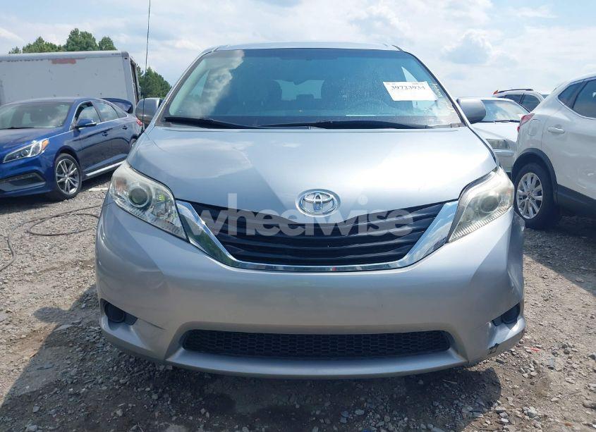 Photo 12 of 2014 Toyota Sienna LE V6 8 PASSENGER (VIN 5TDKK3DC4ES520053)