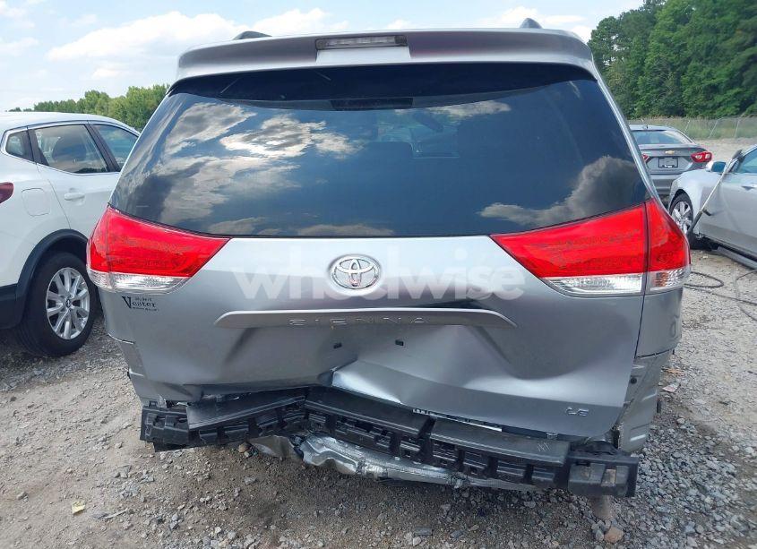 Photo 16 of 2014 Toyota Sienna LE V6 8 PASSENGER (VIN 5TDKK3DC4ES520053)