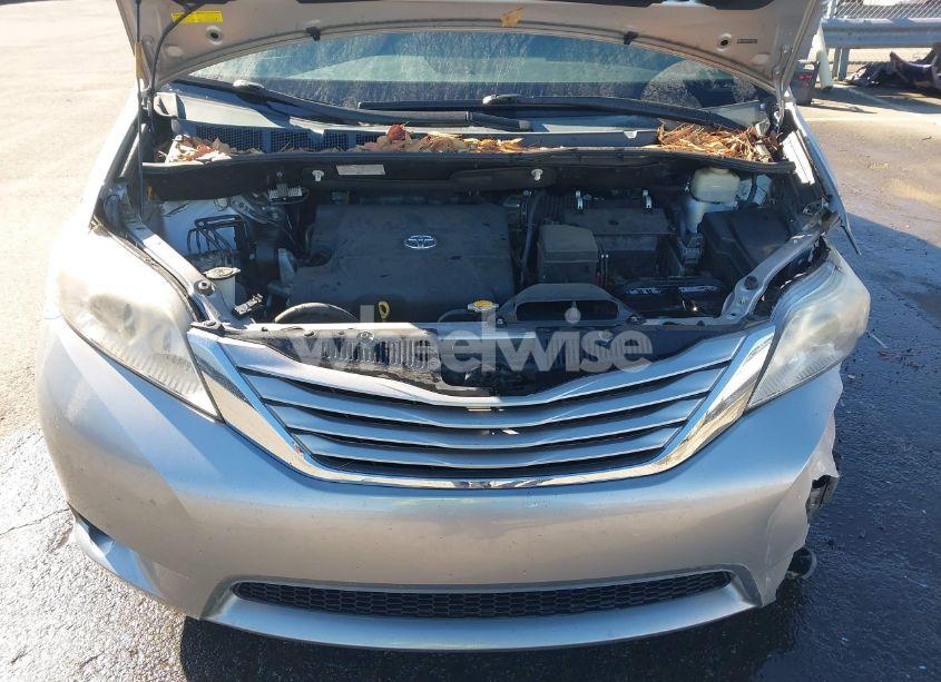 Photo 10 of 2015 Toyota Sienna LE 8 PASSENGER (VIN 5TDKK3DC4FS596132)