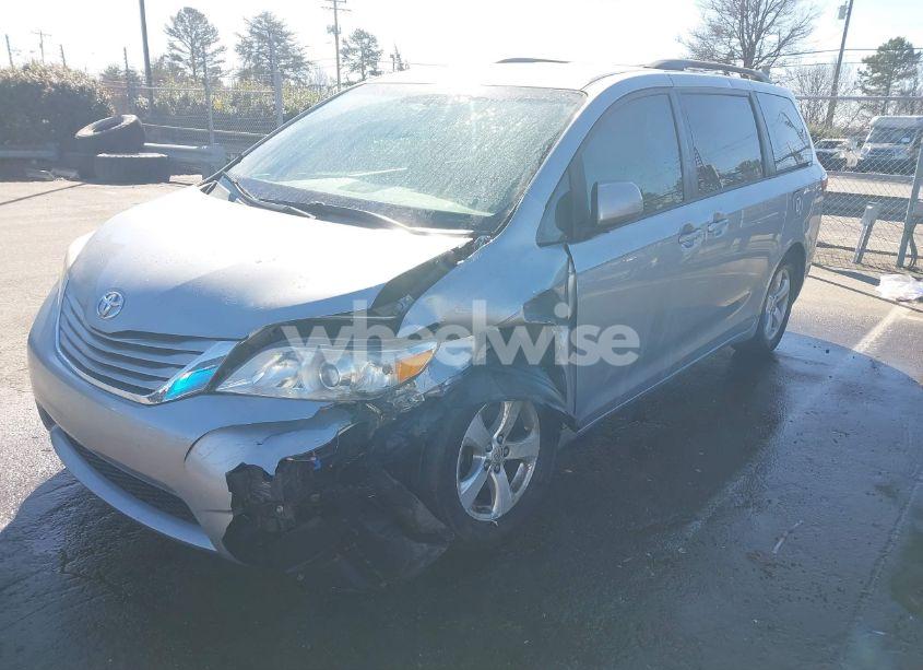 Photo 6 of 2015 Toyota Sienna LE 8 PASSENGER (VIN 5TDKK3DC4FS596132)