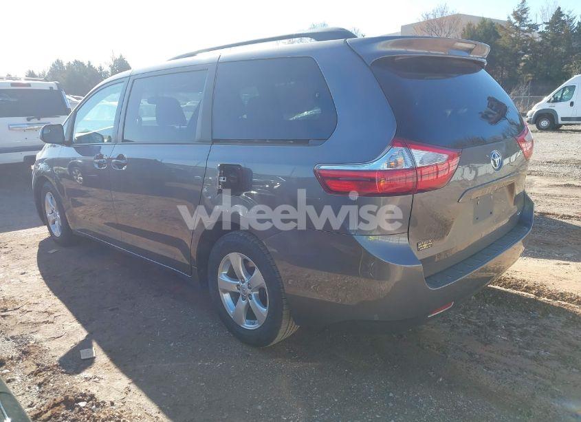 Photo 3 of 2015 Toyota Sienna LE 8 PASSENGER (VIN 5TDKK3DC4FS612216)
