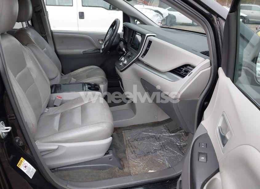 Photo 5 of 2015 Toyota Sienna LE 8 PASSENGER (VIN 5TDKK3DC4FS612233)