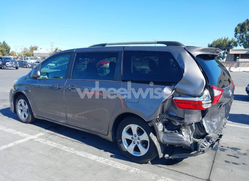 Photo 3 of 2015 Toyota Sienna LE 8 PASSENGER (VIN 5TDKK3DC4FS652778)