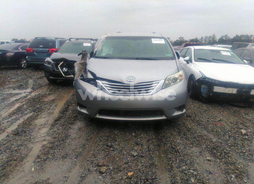 Photo 12 of 2015 Toyota Sienna LE 8 PASSENGER (VIN 5TDKK3DC4FS653929)