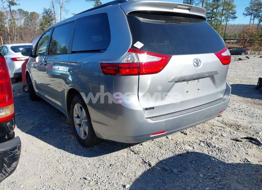 Photo 3 of 2015 Toyota Sienna LE 8 PASSENGER (VIN 5TDKK3DC4FS653929)