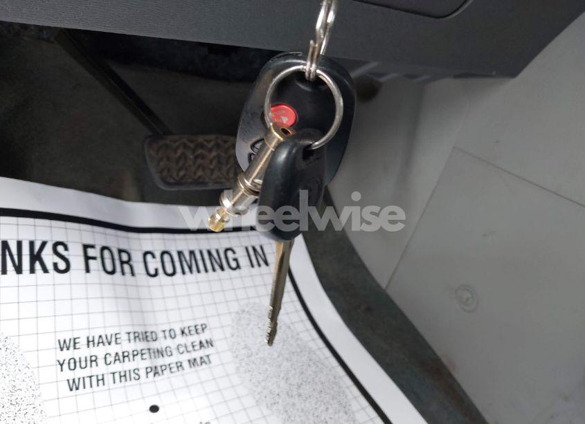 Photo 11 of 2015 Toyota Sienna (VIN 5TDKK3DC4FS684632)