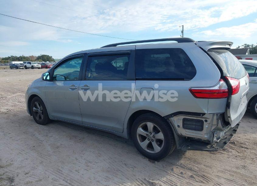 Photo 15 of 2016 Toyota Sienna LE 8 PASSENGER (VIN 5TDKK3DC4GS765986)